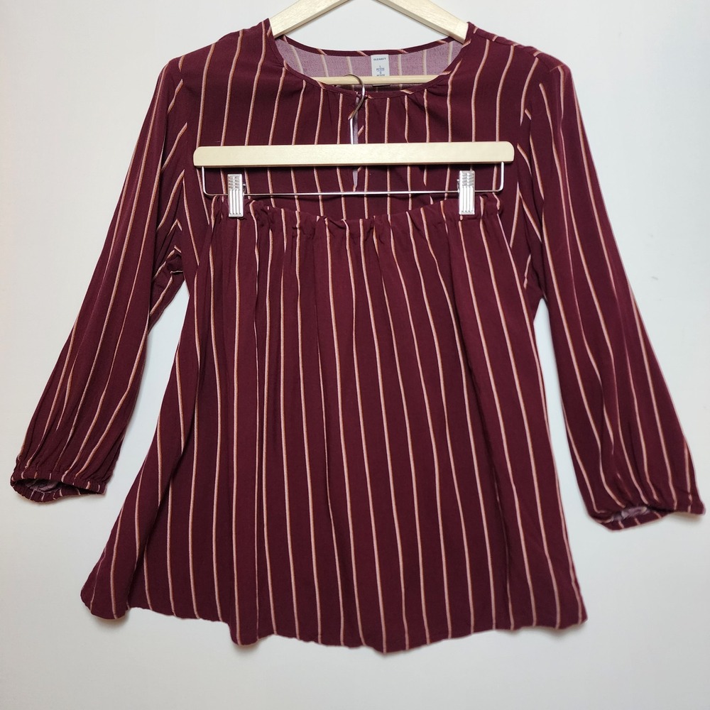 Old Navy Striped Two Piece Crop Top and Skirt Set Burgundy Large Petite L P